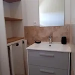 Plaissan- Chez Laure&marc